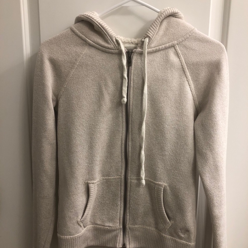 American Eagle Outfitters Women’s Sweater Hoodie